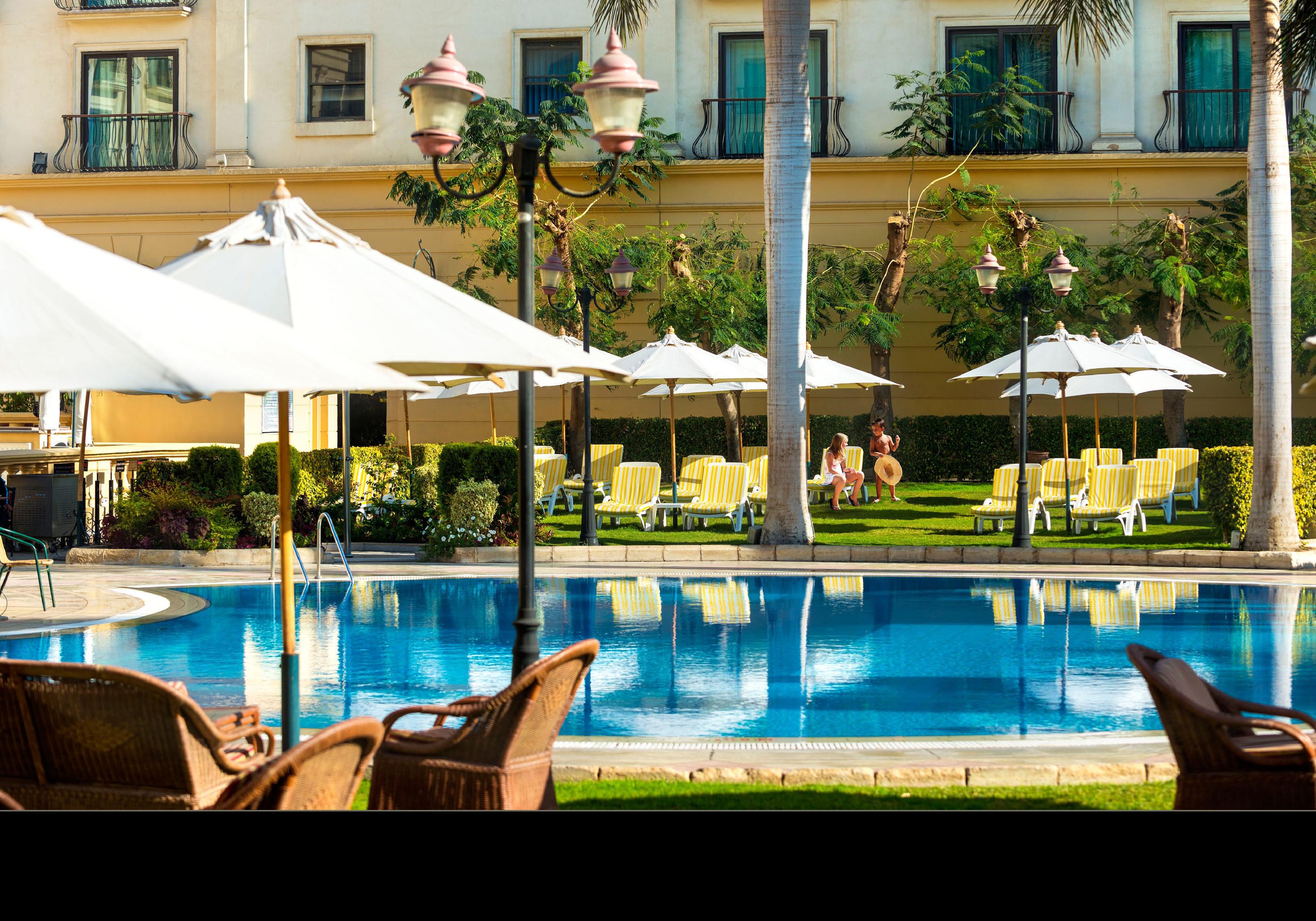 콘코드 엘 살람 호텔 카이로 외부 사진 The pool at the hotel