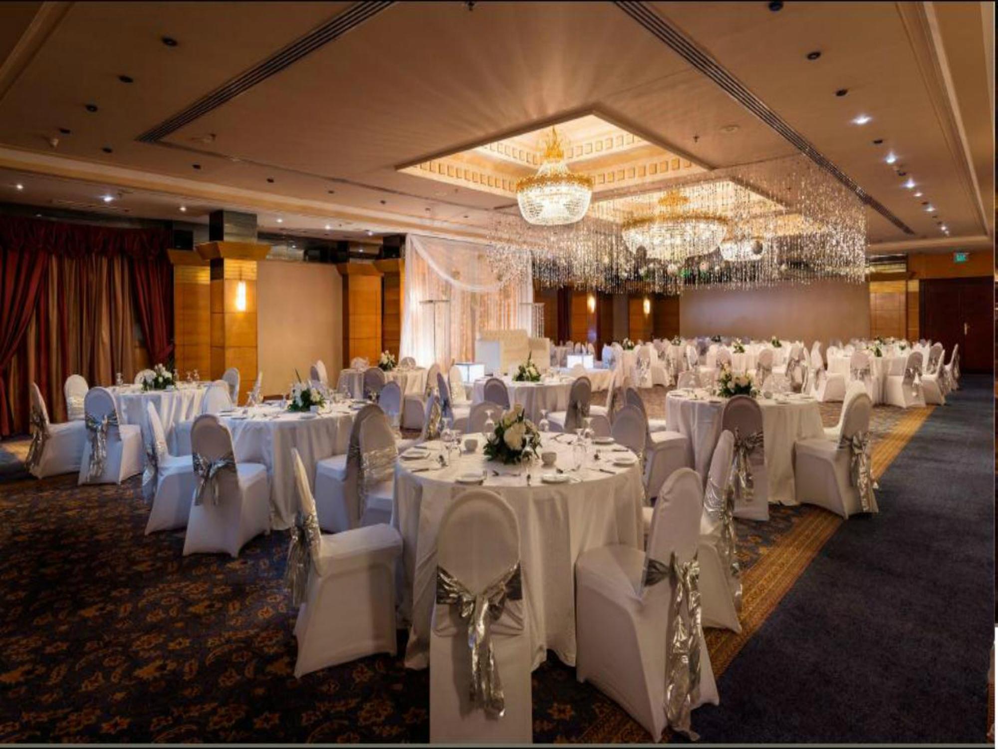 콘코드 엘 살람 호텔 카이로 외부 사진 The ballroom at the hotel